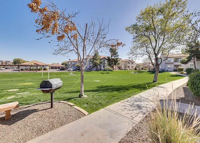 Ferienhaus First-floor W/ Pool Access In Mesa!